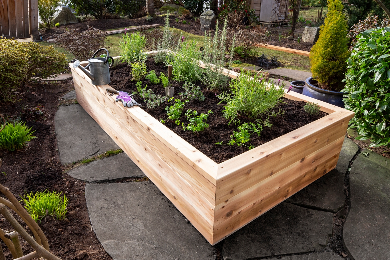 Free Raised Garden Bed / Elevated Planter Project Plan DIY Project